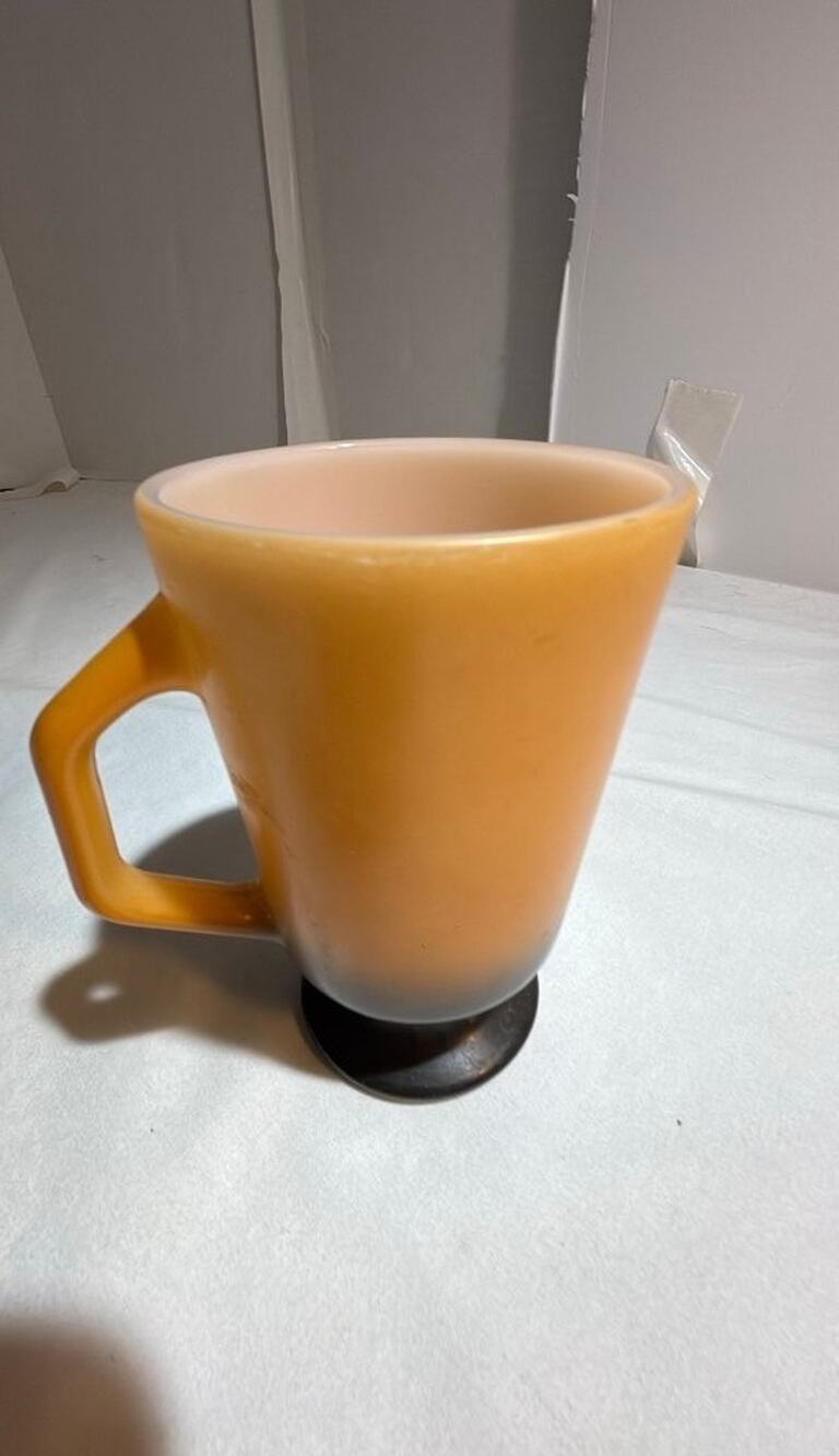 Vintage Anchor Hocking Fire-King Peach Lustre Mug